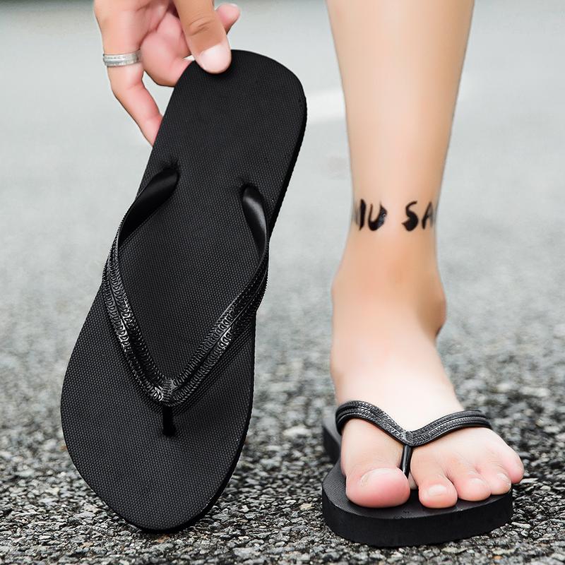 Men's Summer Slippers Comfortable Flat Heels Soft Anti-Slip Beach Shoes Casual Everyday Wear Flip Flops Light Durable Breathable