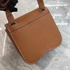 2026 New Leather Women's Bag Palm Pattern Leather D Buckle Honey Hip Curved Bottom Butt Bag, Single Shoulder Oblique Span Bag Cross-border Wholesale