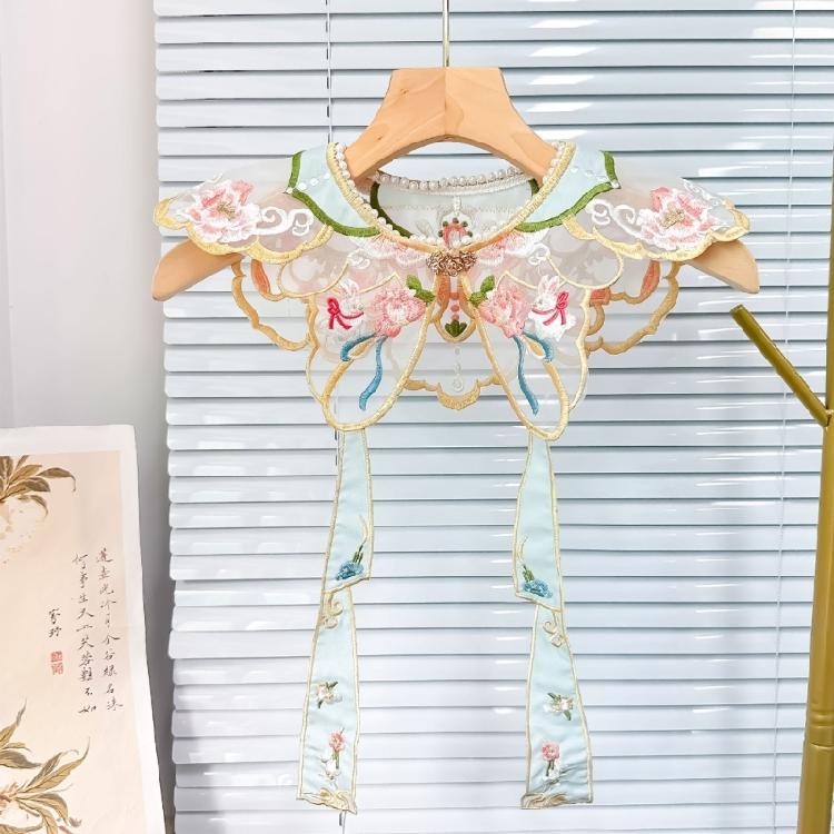 Vintage Schmetterlingsform Kragen Stickerei Blume Abnehmbarer Faux-Kragen Damen Halsbekleidung Pferdegesicht Rock Abnehmbarer Kragen