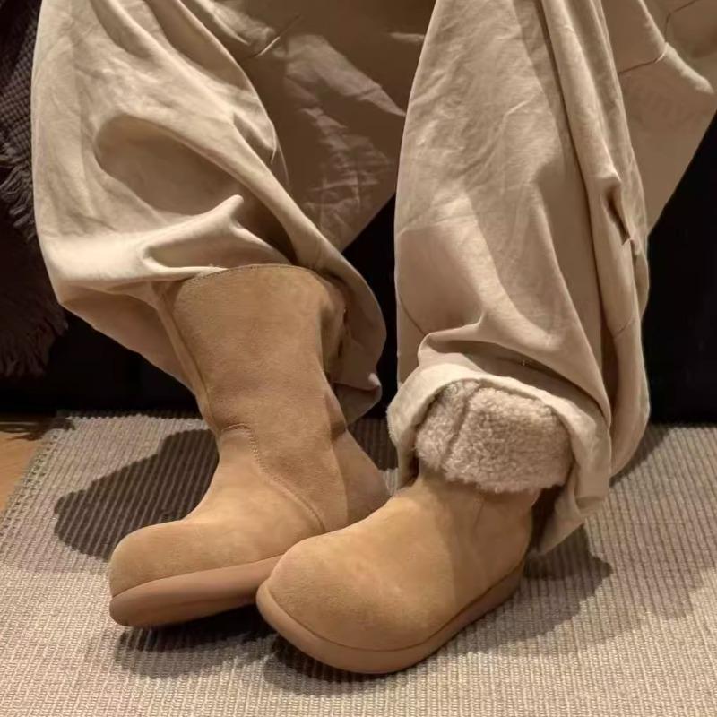 Women's Snow Boots 2026 Winter Comfortable Non Slip Outdoor Flat Ankle Boots Retro Suede Leather Cowboy Cotton Boots Botas