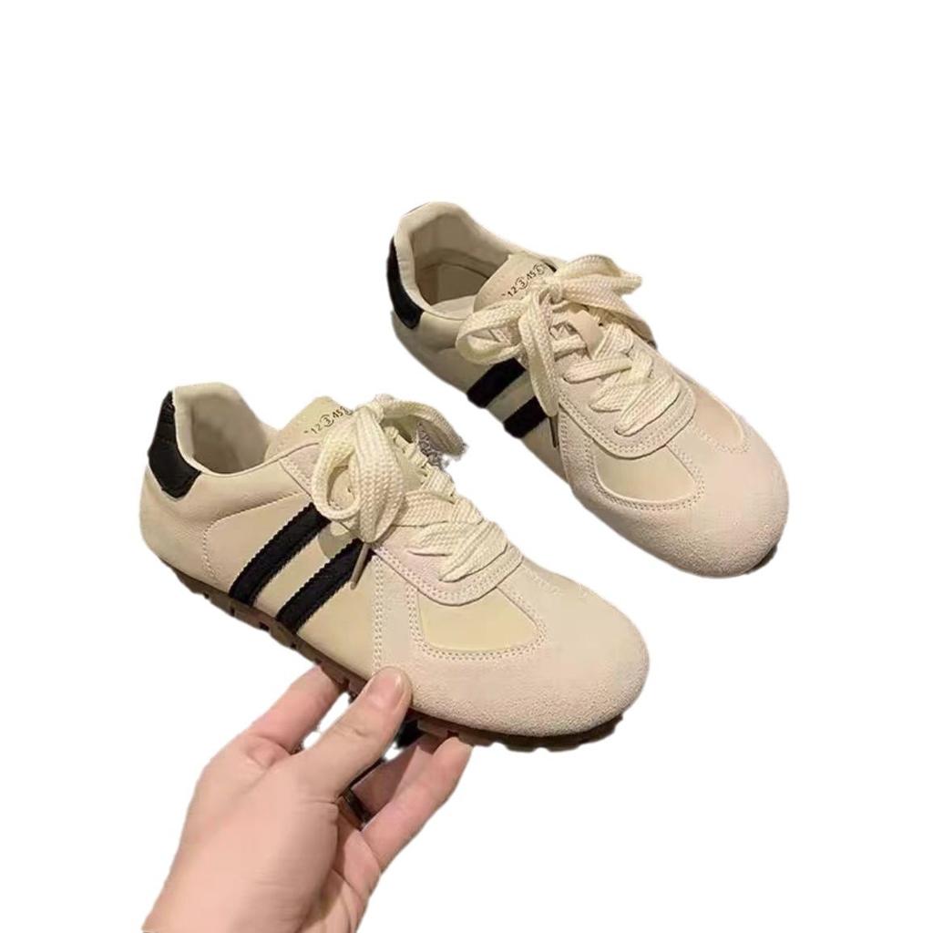 Retro women's new autumn flat-bottomed little white sports and leisure student board shoes