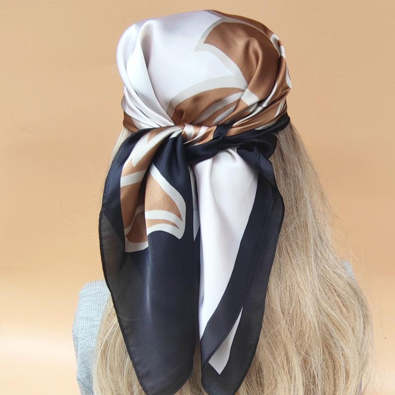 The Four Seasons Beach Kerchief New Style Sunscreen Silk Hijab Women Popular Design Headscarf Luxury 70X70CM Square Scarves