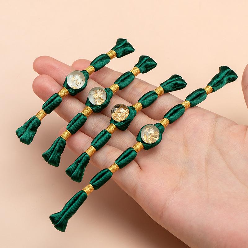 Hengmeihe Ręcznie Robiony Koralikowy Guzik Cheongsam ze Złotej Folii z Wykończeniem Złotą Nicią