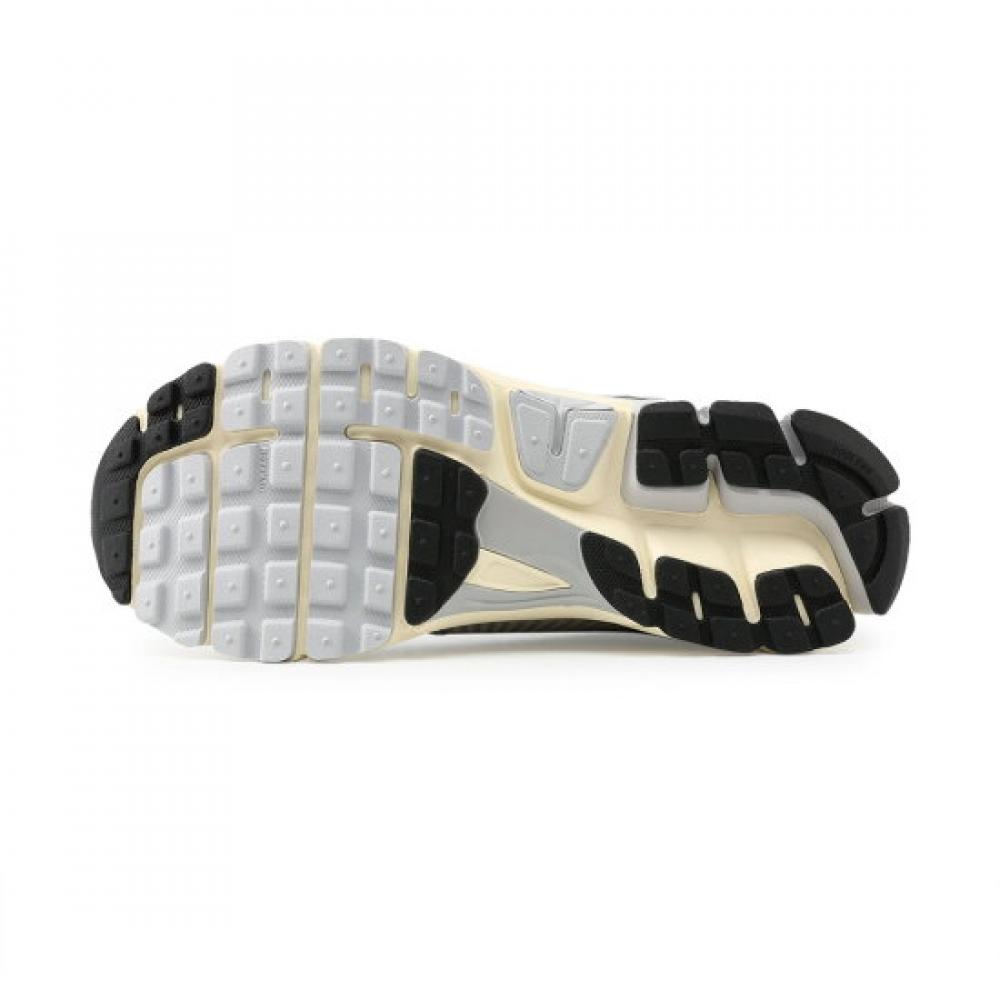 Nike Running Shoes Zoom Bonero 5 Im3486 002