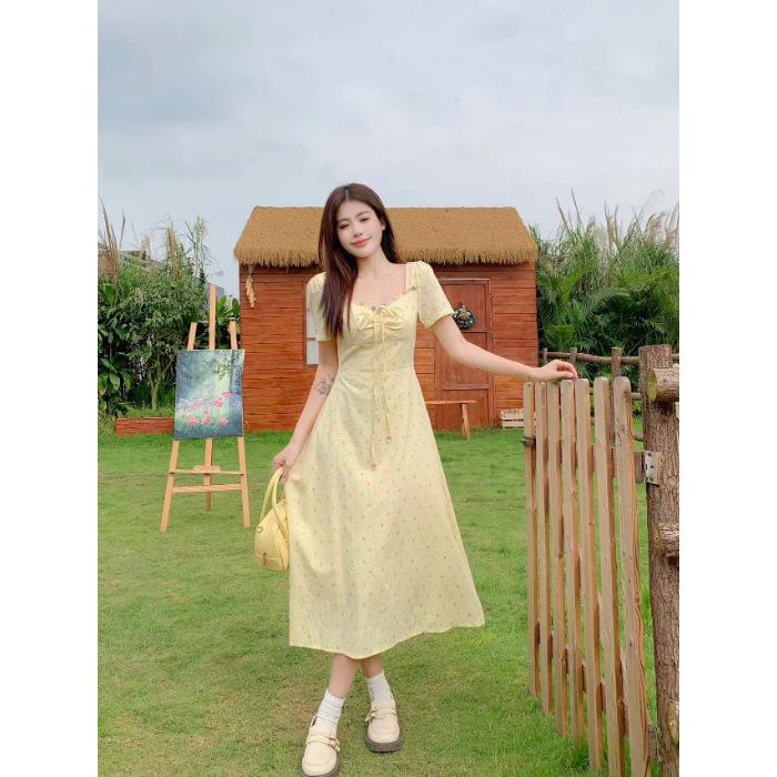 

French gentle holiday wind floral dress women s summer pear-shaped figure waist thin temperament a word short skirt S