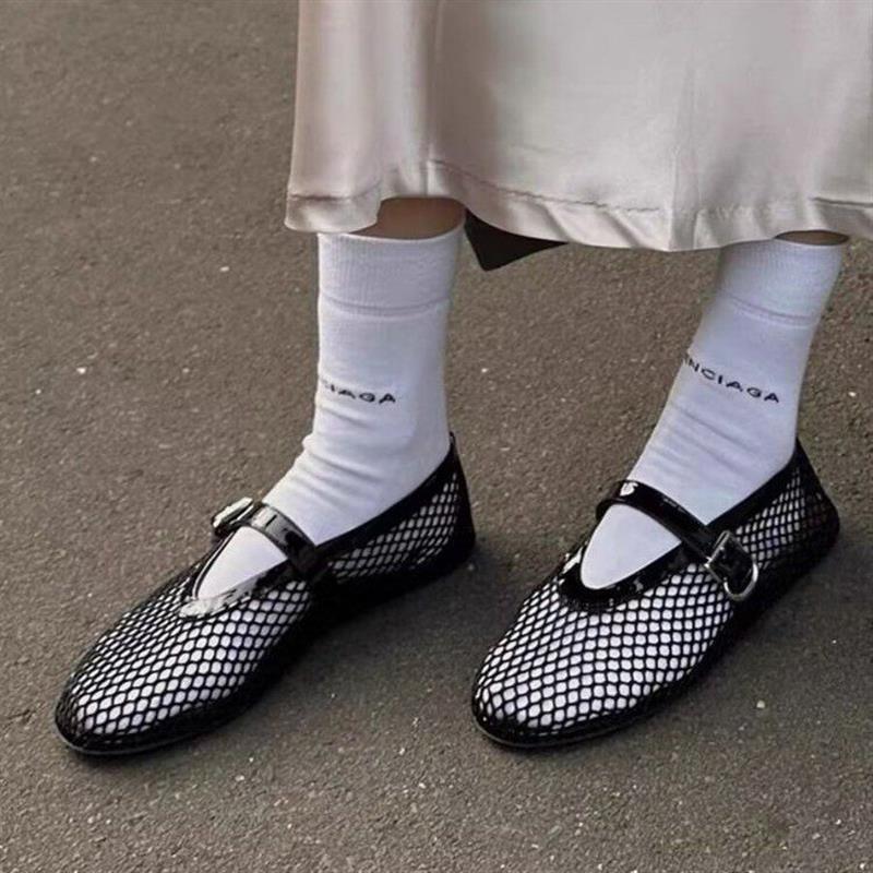 Summer Hollow Out Flat Mary Jane Shoes Women Comfort Soft Sole Slip On Ladies Outdoors Party Dress Shoes