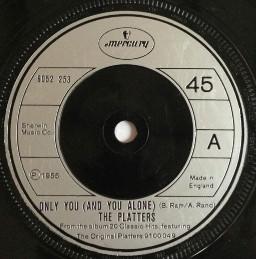 

7inch Record PLATTERS - Only You (And You Alone) / Smoke Ge 6052253 Mercury 1981 UK Soul/Funk Used