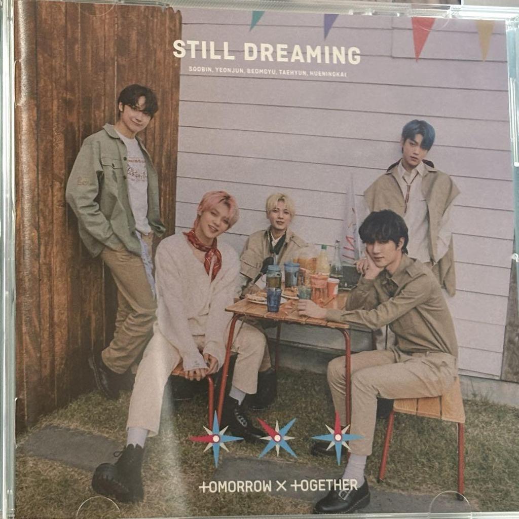 [USED] T×T STILL DREAMING 4 forms