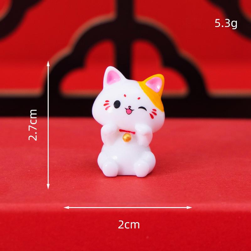 1pcs Figurines Miniature Cute Lucky Cat Micro Landscape Crafts Ornaments For Home Decorations Animal Car Decor Room Accessories