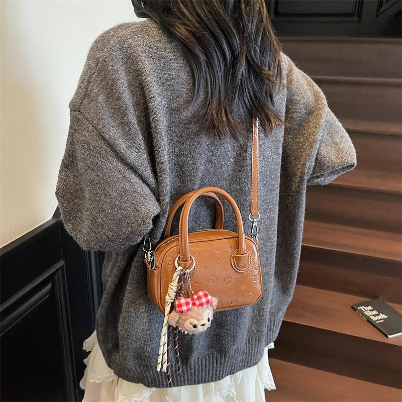 Herbst und Winter beliebte kleine Tasche Damen neue Mode vielseitige Umhängetasche High-End tragbare Bowlingtasche