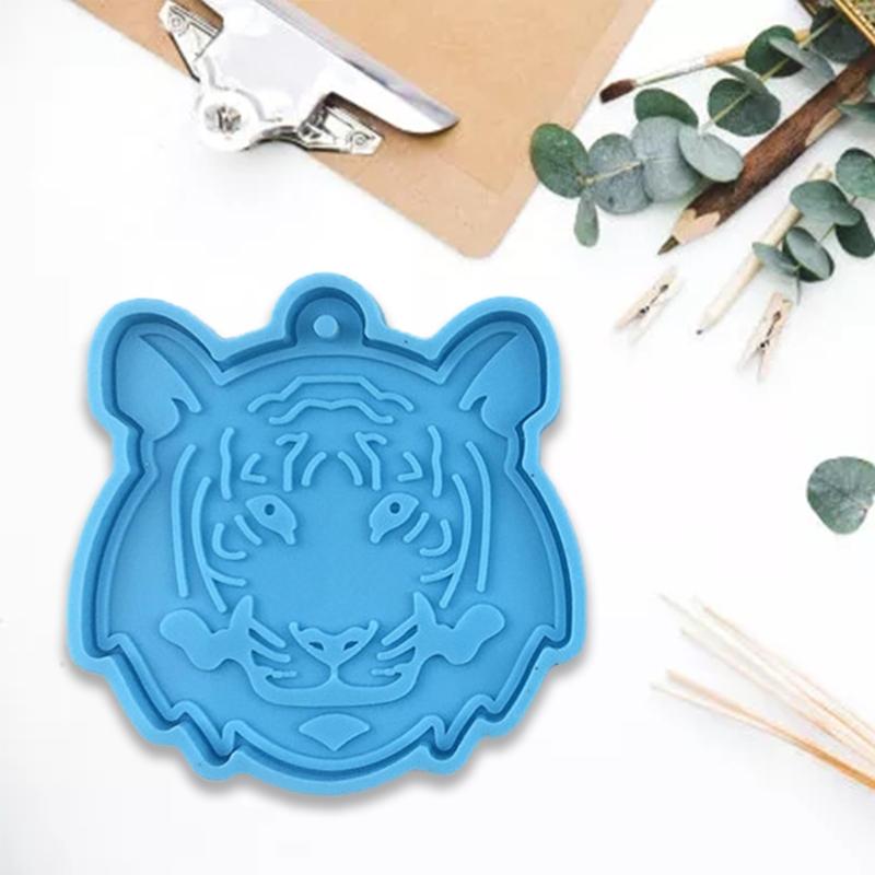 3168 Tiger for Head Keychain Silicone Mold with Hole Keyring Pendant Handmade Valentine's Day Gift Jewelry