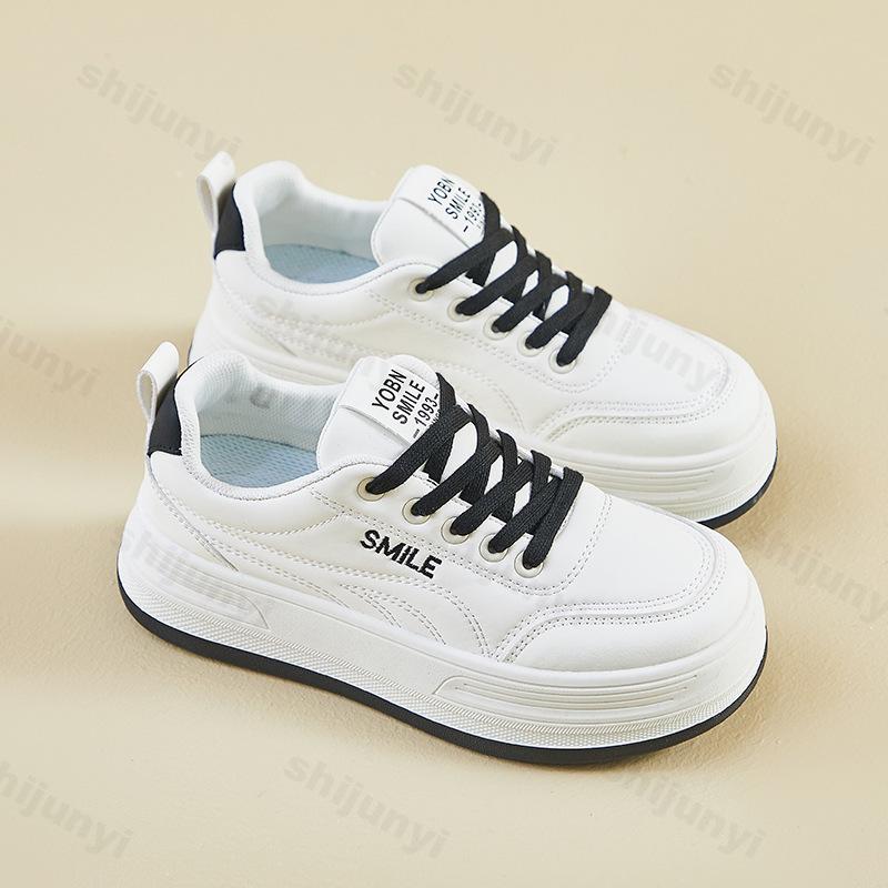 Fashion Women's White Shoes 2026 Spring Autumn New Outdoor Non Slip Platform Sneakers Height Increase Lace Up Casual Board Shoes