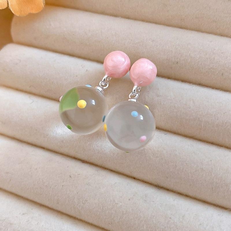 Silver Needle Dripping Oil Spot C-shaped Earrings, Early Spring New Versatile Stud Earrings, High-end Temperament Earrings, Design Sense Niche