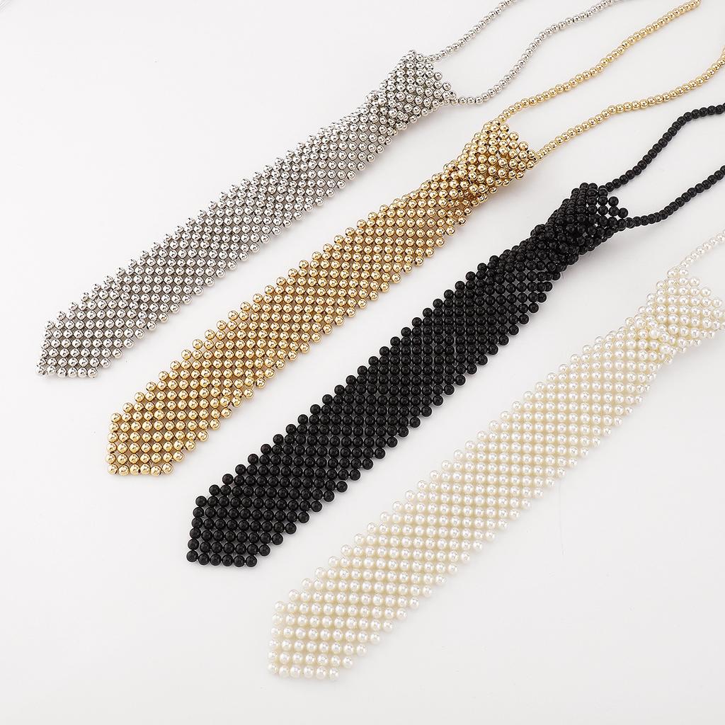 Creative hand-woven pearl tie necklace, beaded alloy bow tie necklace neckline accessories