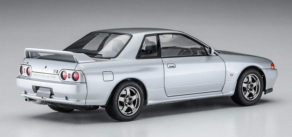 Hasegawa Nissan Skyline Early Model Plastic Model Kit 20496 1/24 GT-R (BNR32)