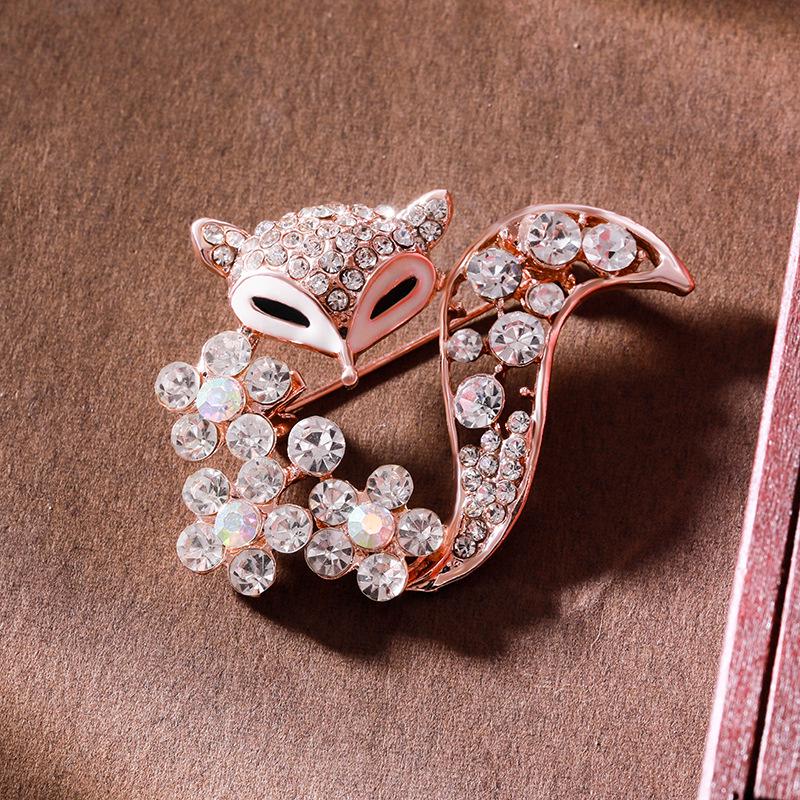 Unisex Korean Rhinestone Fox Lapel Pin - Anti-exposure Brooch Buckle Accessories