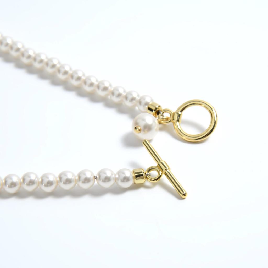 Elegante Hochwertige Damen-Imitationsperlenkette mit OT-Verschluss - Vielseitige, Leichte Luxus-Schlüsselbein-Kette für Modische Verführung