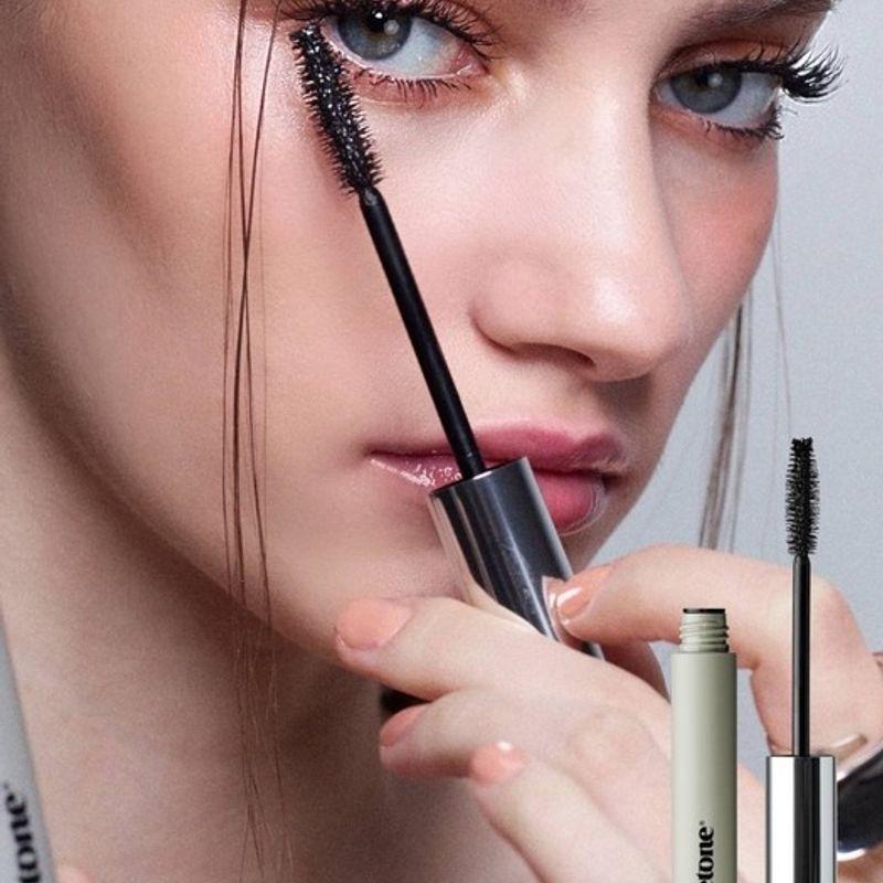 

NEW Glam Gigantic Mascara (Volume Up)