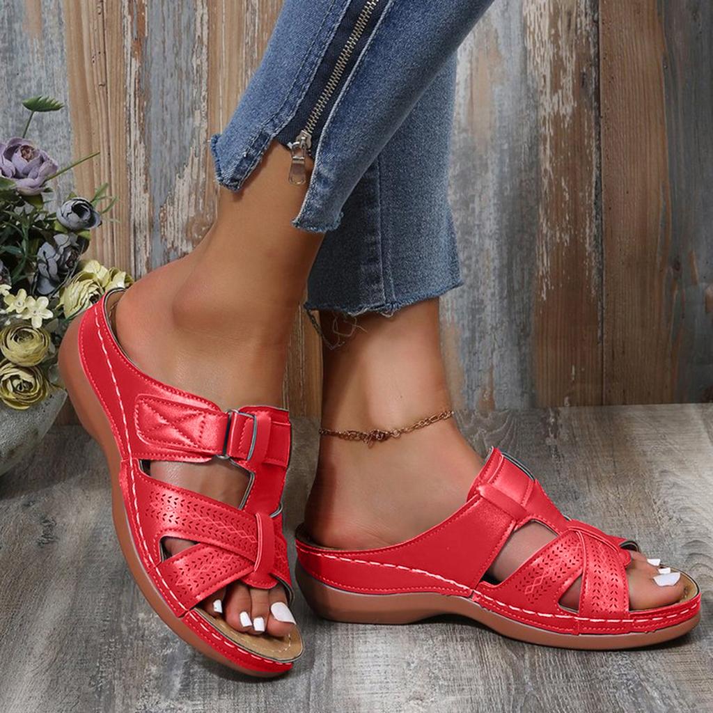 Women's New Wedge Heel Round Toe Wedge Heel Wearing Beach Thick Sole Solid Color Sandals