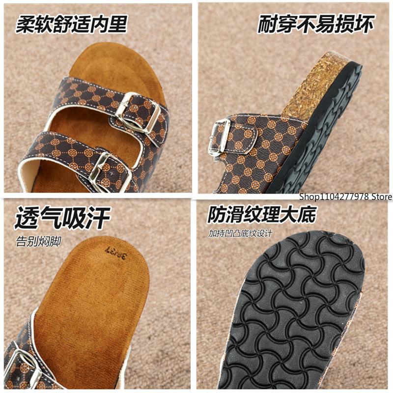 Fashion Plus Size Flat Slippers 2025 Summer Women Flat Casual Shoes Outdoor Square Toe Shoes Fashion Slip on Mules Beach Ladies Slippers
