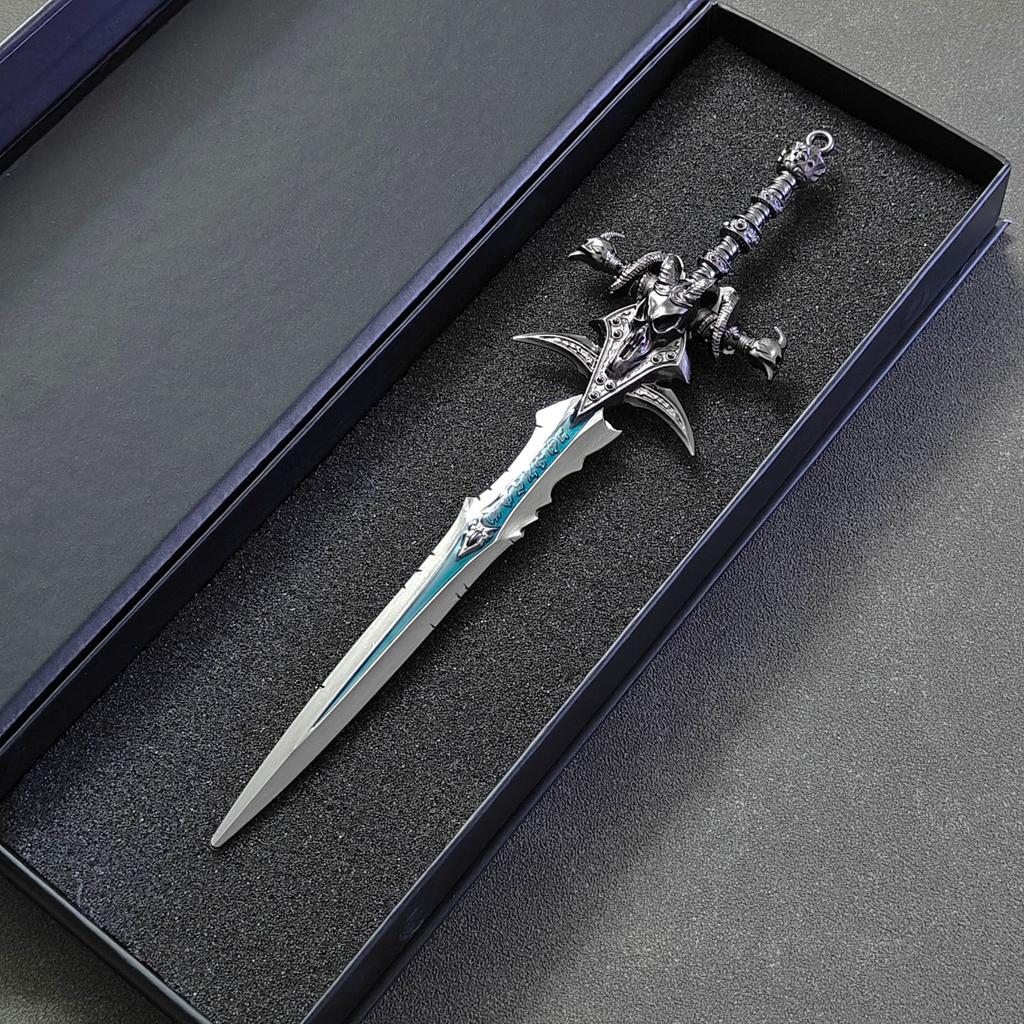 Warcraft WOW Peripheral Lich King Shadow of Sorrow Frostmourne Weapon Model Metal Toy Ornament Sending Children To Friends