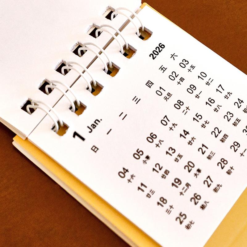 2026 Custard Bär Kalender Tischkalender Tragbarer Spiral-Terminplaner Desktop-Dekoration Tagesplaner Büro Schulbedarf