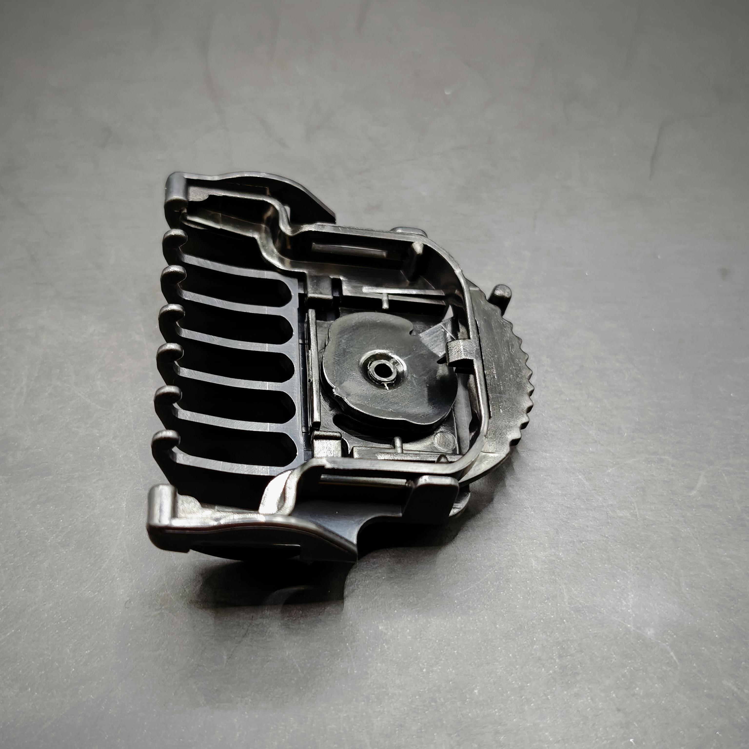 

Насадка-гребень с 10 положениями Запасная для лезвия Wahl T-Blade 9984 9893L 9894 9898L 9937 9984 9994 SS2L 9888L Aqua Blade 2mm-11mm чёрный