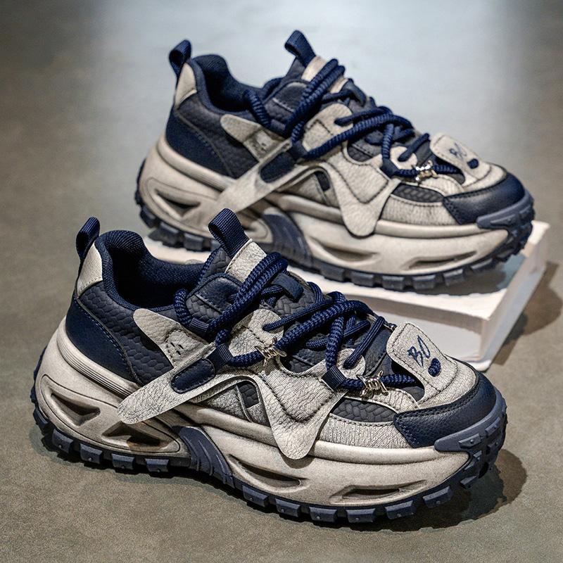 New Men's Fashion Casual Low Top Sports Shoes Students Thick Sole Comfortable Sneakers Boys Male Classic Breathable Basketball Shoes