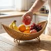 Große Kapazität Kunststoff Handgeflochtener Korb Feuchtigkeitsdicht Rustikaler Obst-Brotkorb Hohl Entwässernd Camping Tablett Picknick Verwendung
