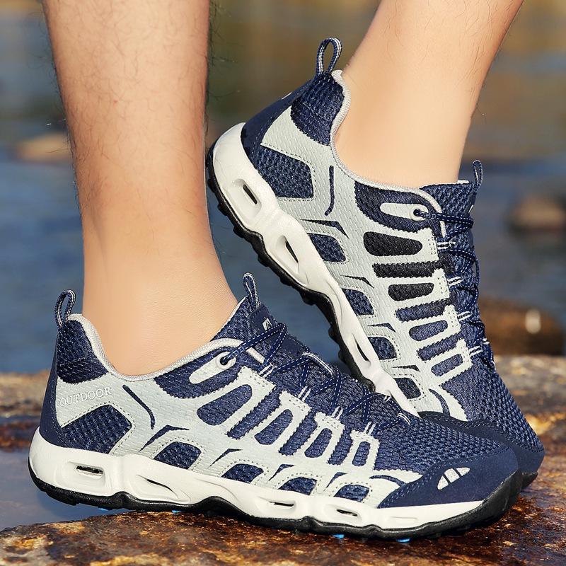 Large size shoes Outdoor wild sports shoes Mountaineering and creek shoes Climbing and wading mesh couple shoes