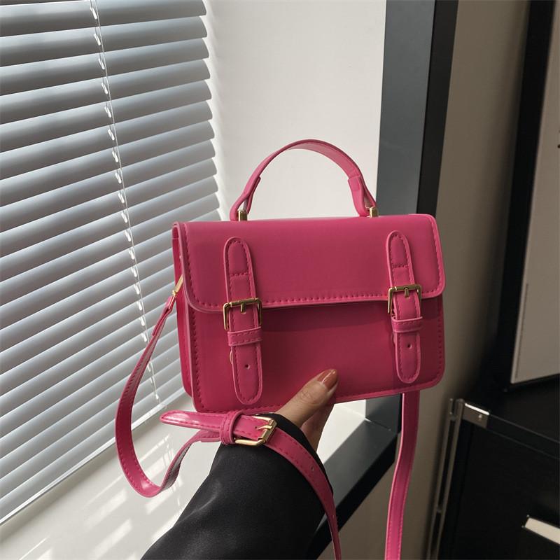 Trendy Small Square Women's Bag With Chic Stitching Details In White Pu