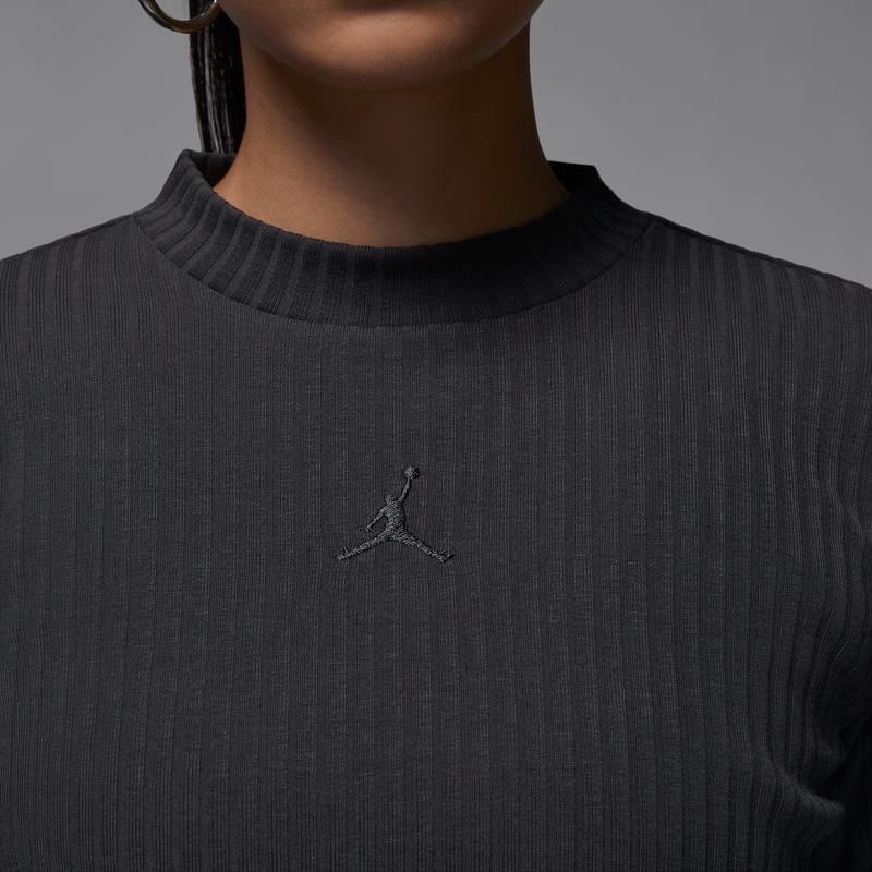 Jordan Solid Color Slim Fit Knit Long Sleeve Crew Neck T-Shirt Women Tops Black FN5400-045