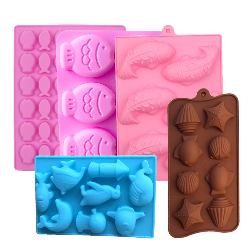 Under The Sea Chocolate Mold Carp Fish Soap Silicone Mould Marine Animal Ice Cube Tray Whale Dolphin Penguin Candy Gummy Tools