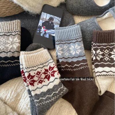 Women's Retro Fair Isle Wool Socks - Thick & Warm, Striped, Snowflake Pattern, Japanese Autumn/Winter Design