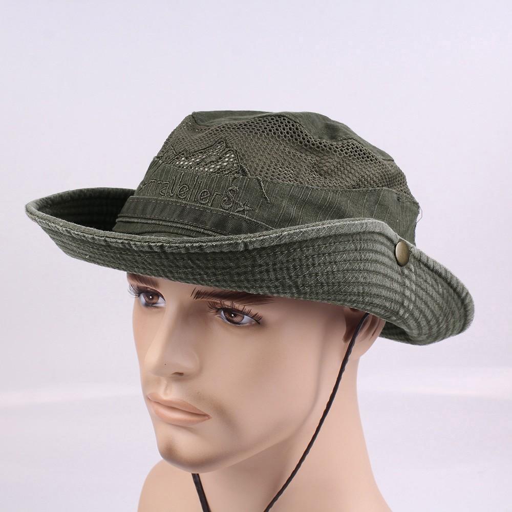 Wide Brim Outdoor Sun Protection Hat with Mesh Ventilation and Adjustable Chin Strap for Men and Women Camping Hiking