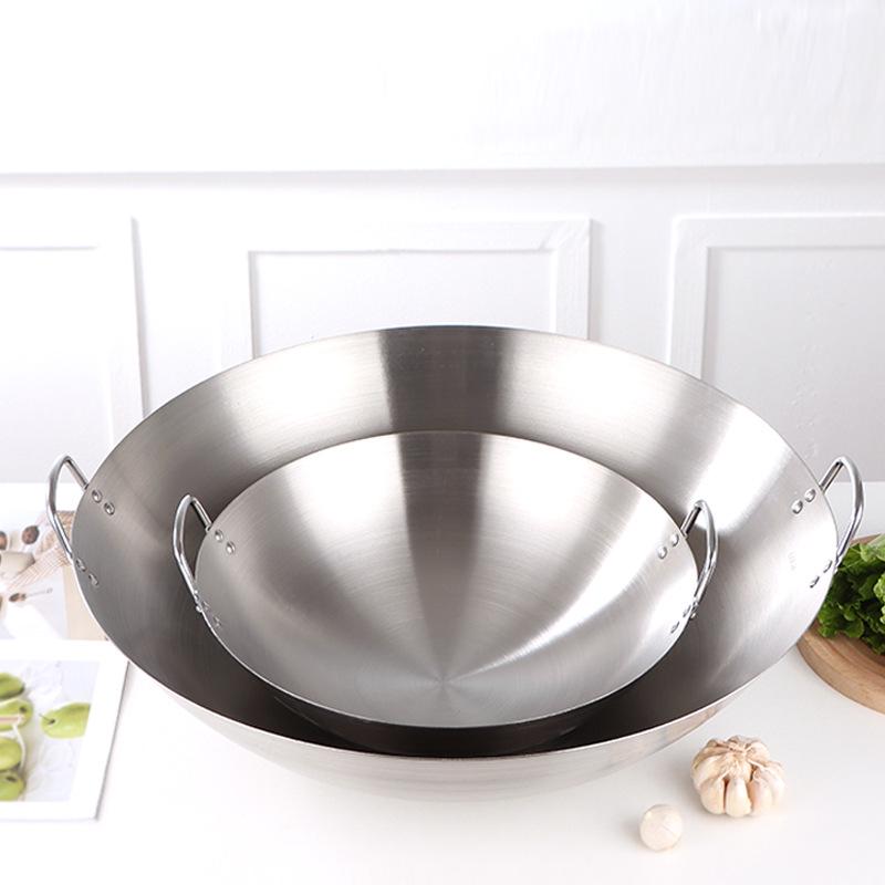 "Double-Ear Stainless Steel Frying Pan - Large, Round Bottom, Single Handle, Ideal for Household and Restaurant Gas Stove Use"