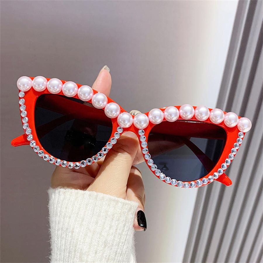 

Retro Ac Lens And Pc Frame Cat Eye Sunglasses In Various Colors For Elegant And Casual Fashion StyleF