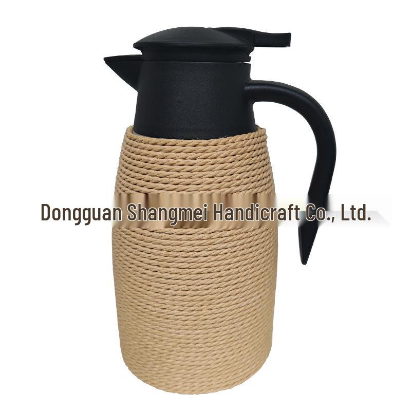 

Eco-friendly Woven Stainless Steel Thermos with Cowhide Rope Cover 1.5L