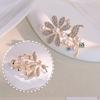 Fashion Versatile Flower Rhinestone Brooch Light Luxury Alloy Women's Anti-light Pin Suit Apparel Accessories Decoration