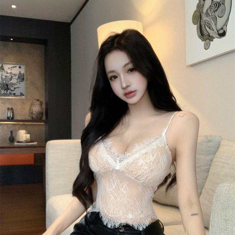 French Lace Suspender Vest with Chest Pad Women's Spring, Autumn and Winter Sexy Wind Waist Sleeveless Bottom Top