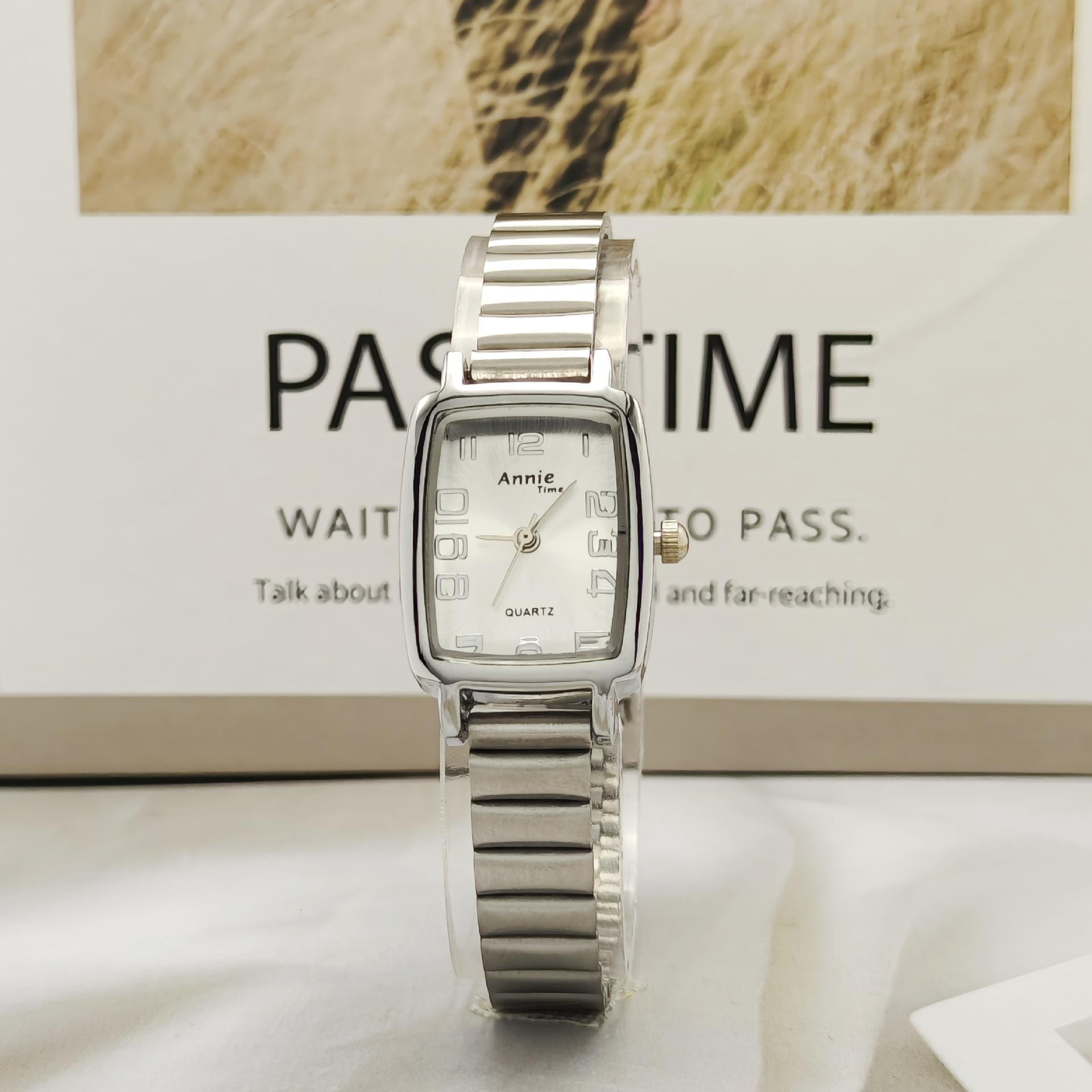 

Модные женские часы Роскошные квадратные золотые сплавные женские кварцевые наручные часы Простые элегантные часы Женские часы Reloj Mujer