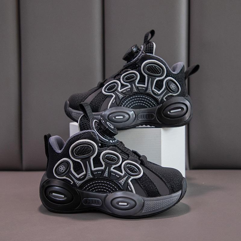 

Children s sports shoes 2025 spring and autumn new soft sole lightweight non-slip rotating button medium and older children s versatile casual shoes 26 yards -31 yards one hand shot 6 pairs чёрный