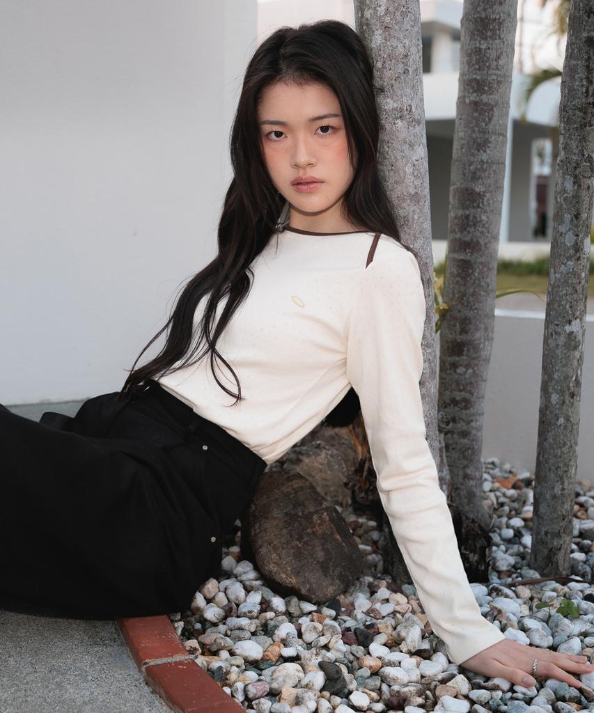 DEHEVE Eyelet Boat Neck Long Sleeve [Ivory]