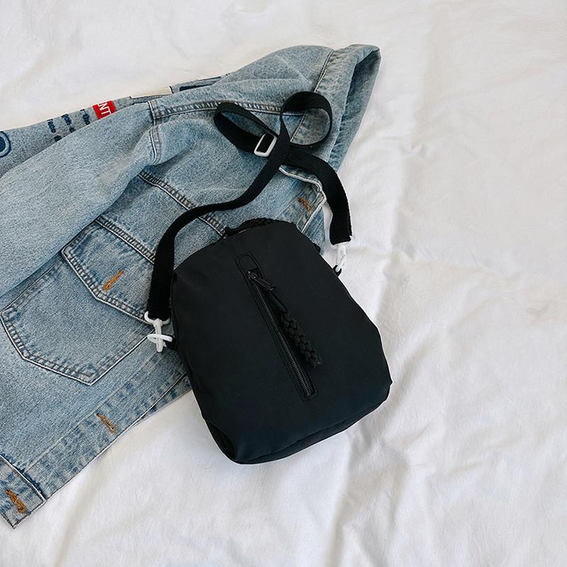 

Portable Large Capacity Small Square Bag Cute Mini Bag Women 2024 Spring New Style Teenage Student Crossbody Bag Black чёрный