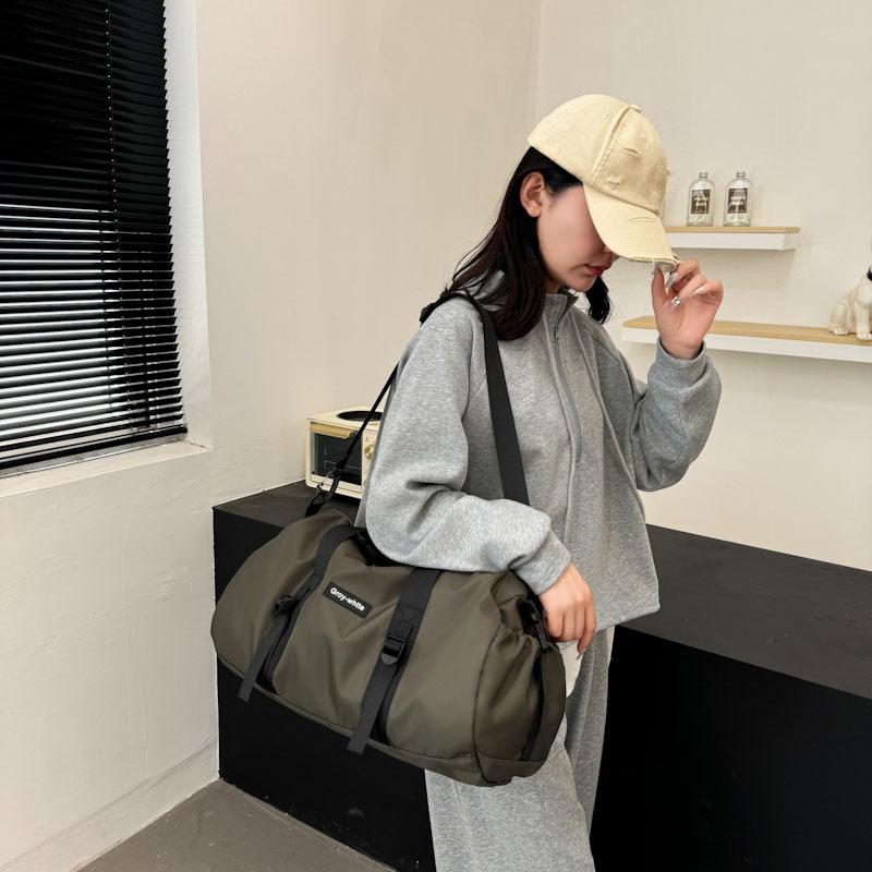 Short-haul Travel Bag Women's Large-capacity Portable Men's Leisure Simple Sports Fitness Luggage Bag Versatile Storage Messenger Bag