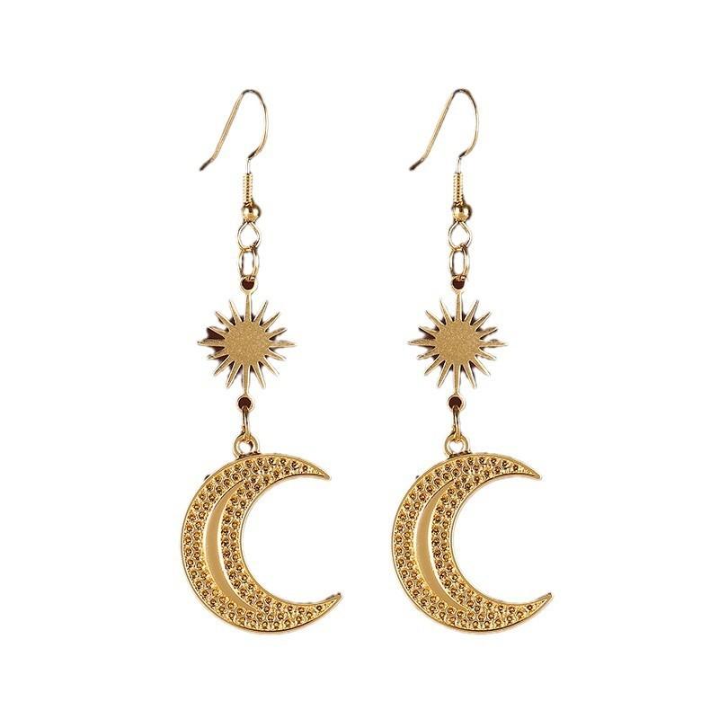 Geometric Alloy Star Moon Earrings For Women With Gothic Style And Electroplated Finish
