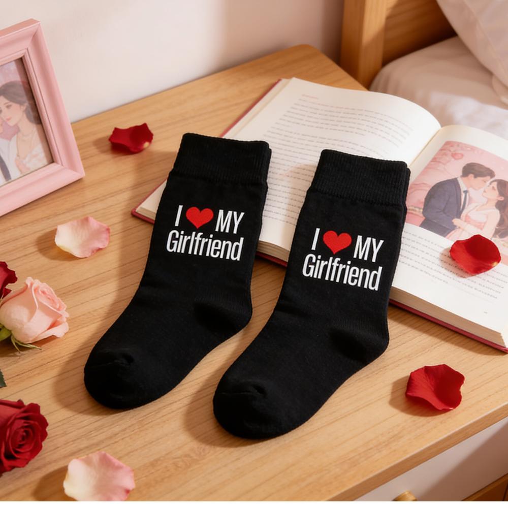 I Love My Girlfriend Socks Valentine's Day Socks Gifts for Boyfriend Him Wedding Anniversary Birthday Party Favor Decoration