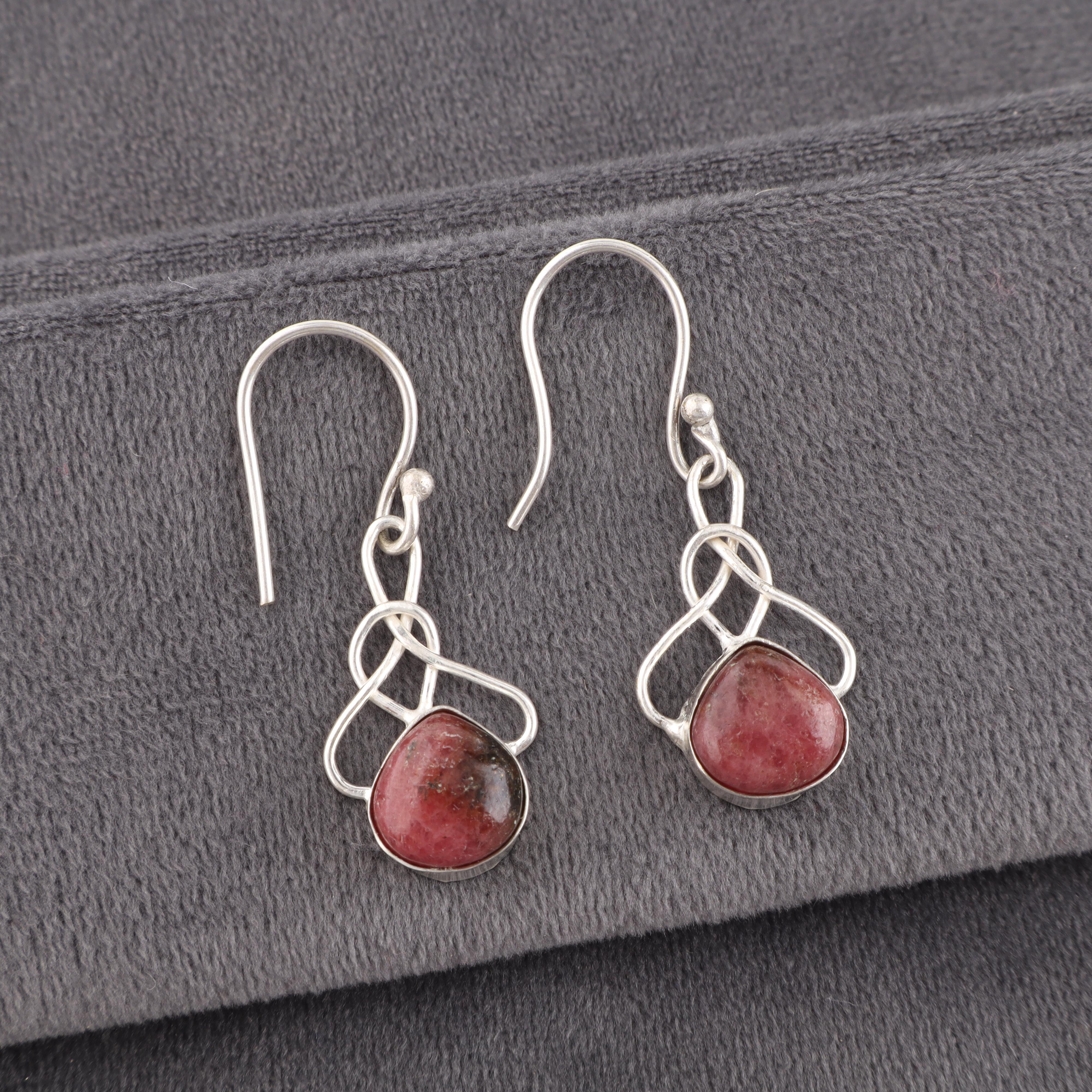 

Украшения из черного родонита, серьги из стерлингового серебра 925 пробы ручной работы, великолепные серебряные серьги для свадебного подарка 1.50 Inches розовый