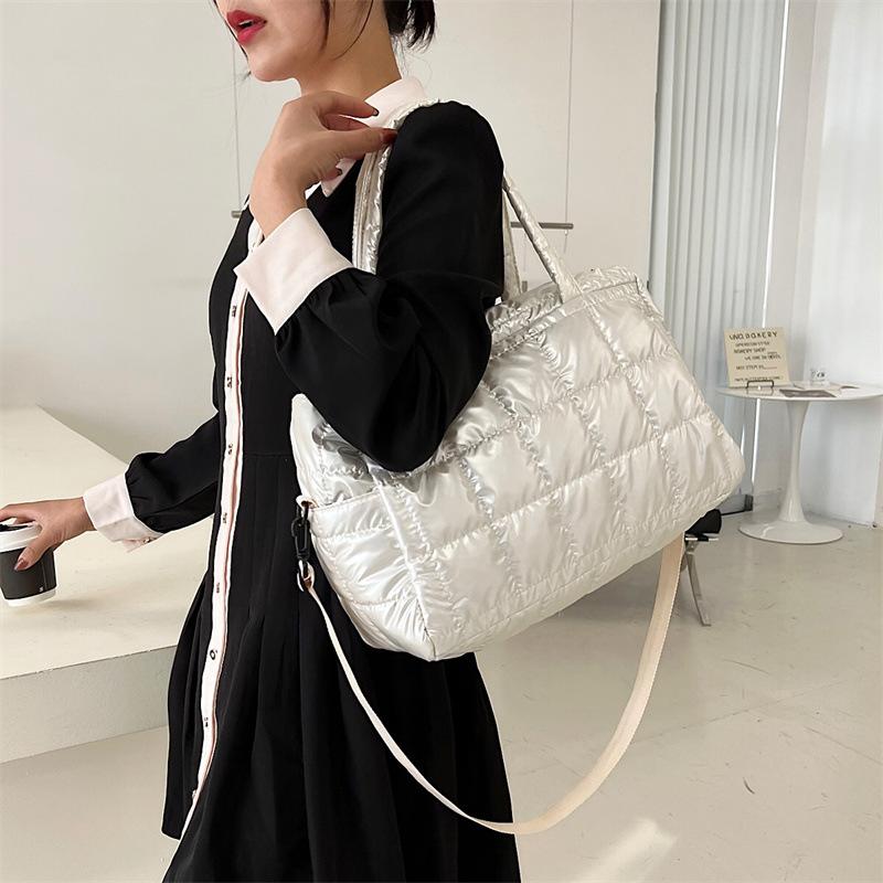 Luxury Space Pad Cotton Handbag Large Capacity Shoulder Bag Waterproof Nylon Bag Travel Down Crossbody Bag