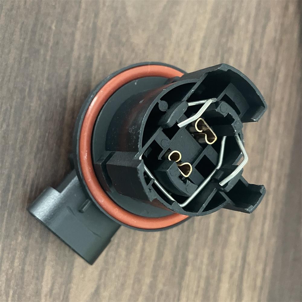 Car Headlights Lamp Holder H7 Bulb Socket For Ford F-MAX